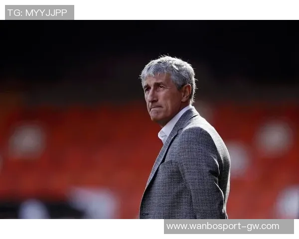 塞蒂恩离任前更衣室失控球员关系降至冰点引发关注