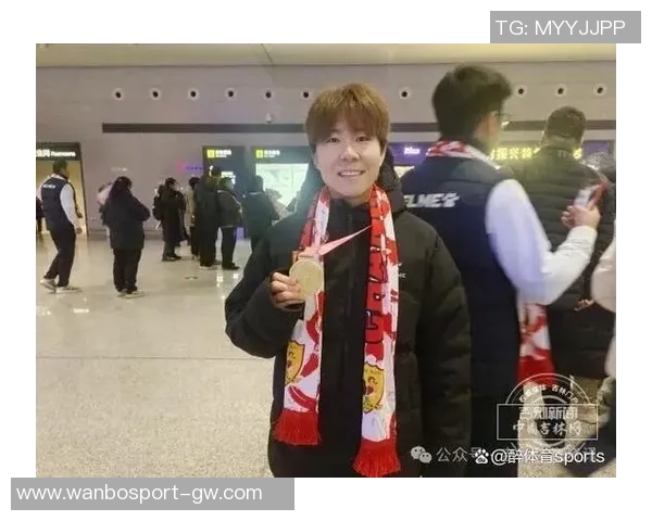 长春女足勇夺足协杯冠军长春市体育局及足协热烈祝贺球队辉煌成就 长春女足勇夺足协杯冠军长春市体育局及足协热烈祝贺球队辉煌成就